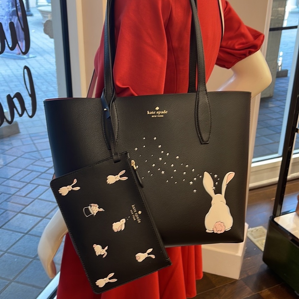 Kate Spade Bunbun Bunny Small Tote Bag
COLOR: Multi
NWT - Picture 6 of 16